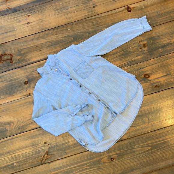 Orvis denim high-low shirt - Picture 1 of 8